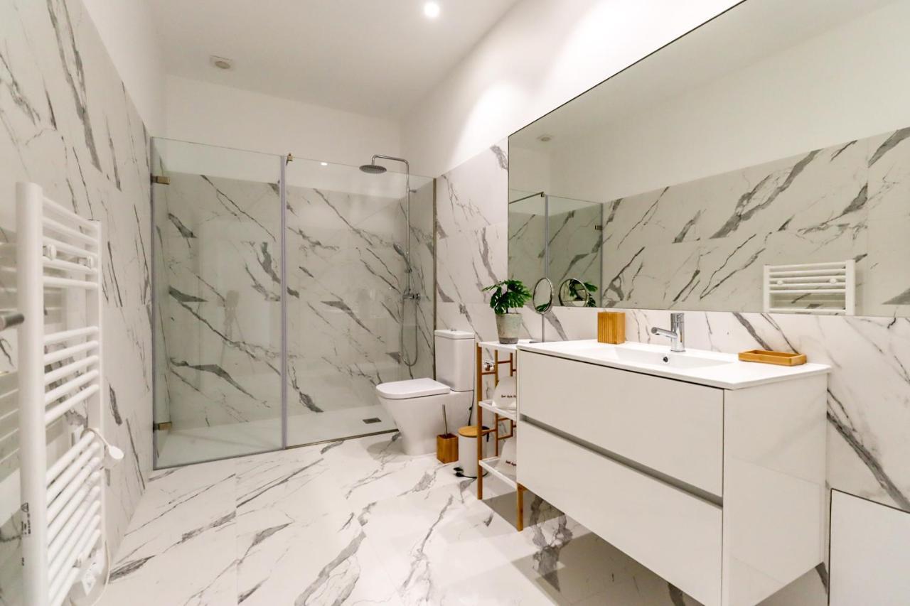 Santa Luzia Views - Modern City Centre Apartment With Iconic Views Viana do Castelo Ngoại thất bức ảnh